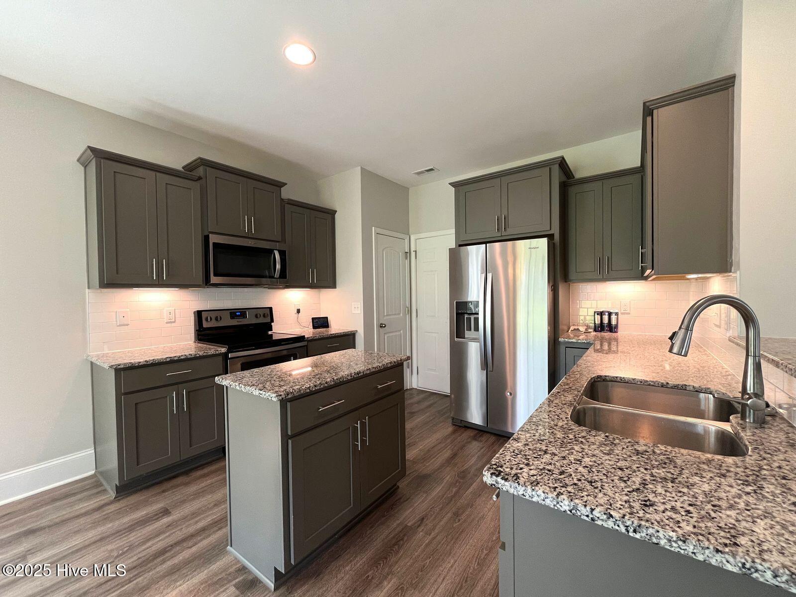 471 Kerr Lake Road Aberdeen, NC 28315 - Photo 11 of 42