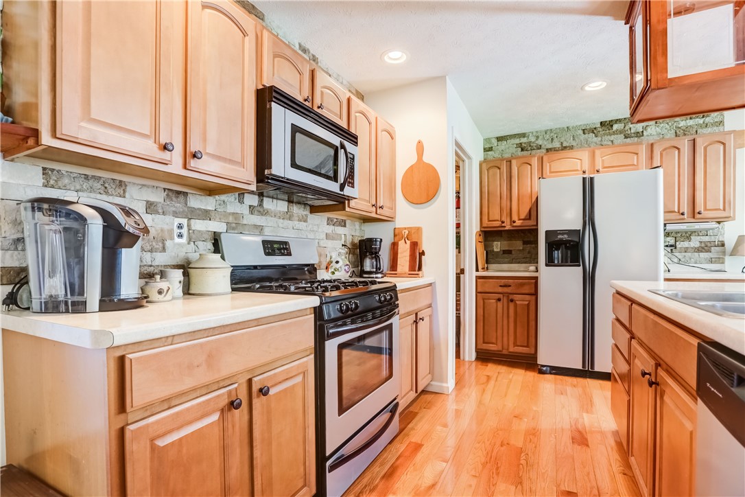 3100 Wesley Road West Bloomfield, NY 14469 - Photo 9 of 46