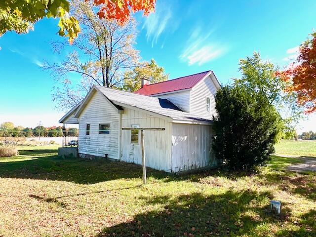 6757 North Greenville Road Lakeview, MI 48850 - Photo 8 of 41 IMG_5128
