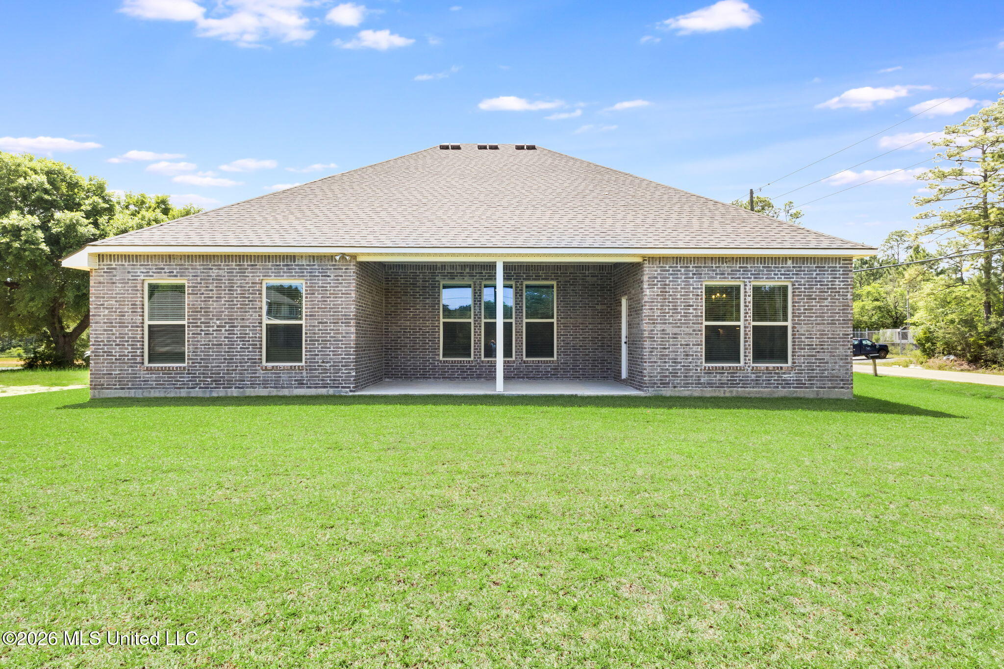 14401 Swan Rdg Circle Gulfport, MS 39503 - Photo 14 of 14 30-web-or-mls-Swan Ridge-29