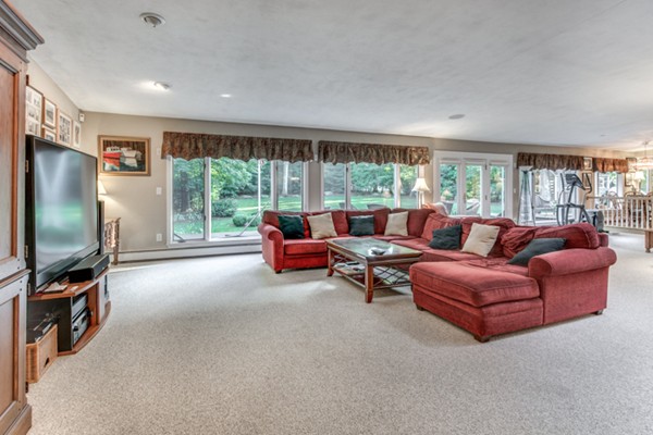 18 Huntingdon Road Lynnfield, MA 01940 - Photo 12 of 25 Gallery Image 12