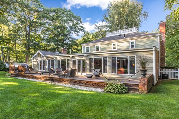 18 Huntingdon Road Lynnfield, MA 01940 - Photo 23 of 25 Gallery Image 23