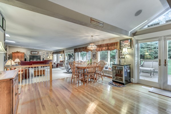 18 Huntingdon Road Lynnfield, MA 01940 - Photo 9 of 25 Gallery Image 9