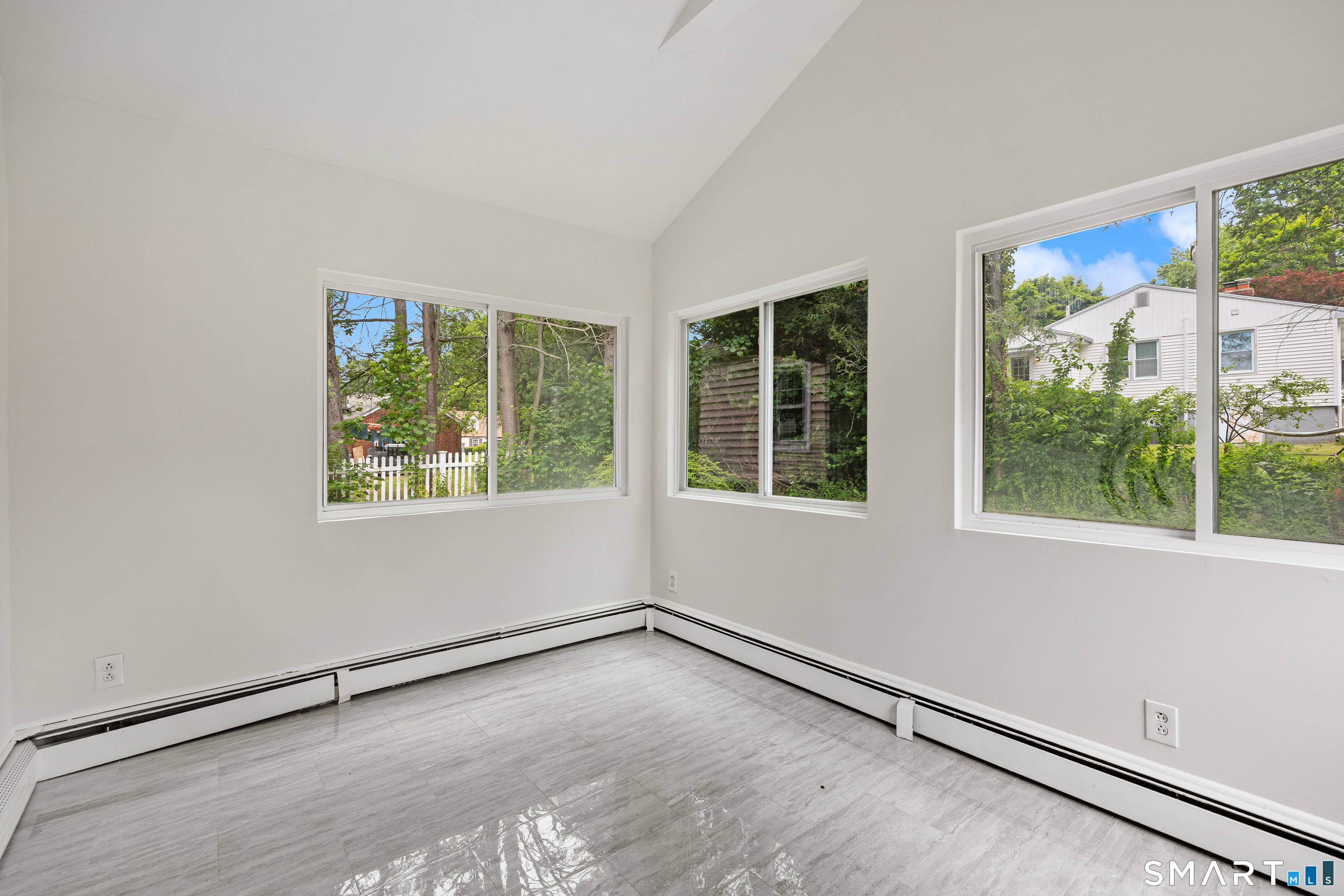 62 Springdale Street Hamden, CT 06514 - Photo 12 of 31