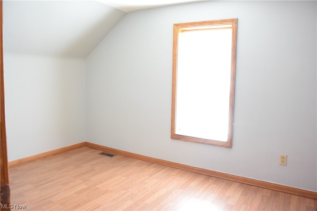 2034 Collier Road Akron, OH 44320 - Photo 11 of 20