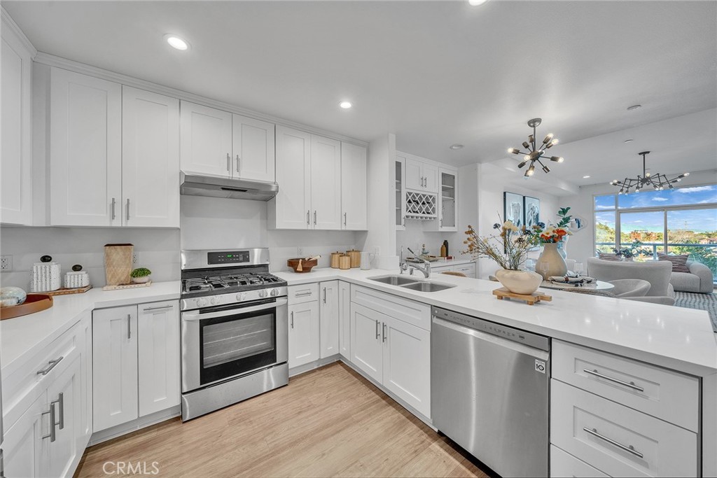 56 East Duarte Road, Unit 418 Arcadia, CA 91006 - Photo 27 of 52