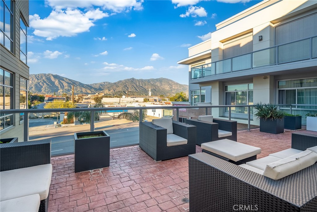 56 East Duarte Road, Unit 418 Arcadia, CA 91006 - Photo 6 of 52