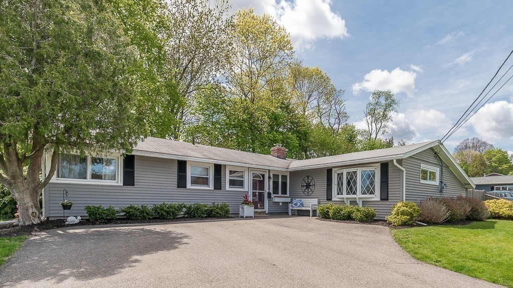 16 Exeter Road Beverly, MA 01915 - Photo 1 of 25 Gallery Image 1