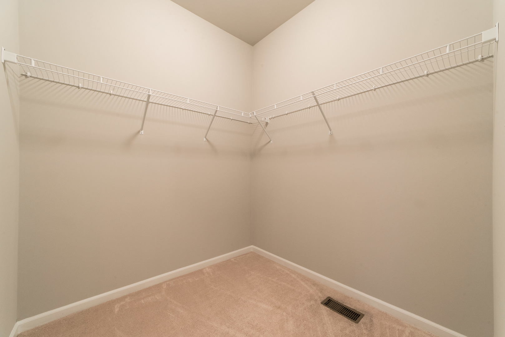 1111 Bailey Road Sycamore, IL 60178 - Photo 19 of 32 a view of a small space