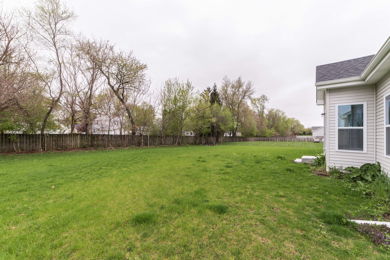 1111 Bailey Road Sycamore, IL 60178 - Photo 30 of 32 a view of a backyard