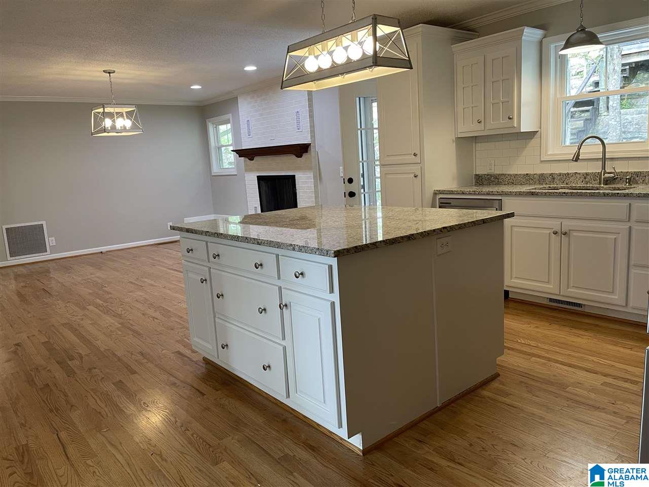 902 4th Avenue East Oneonta, AL 35121 - Photo 17 of 47