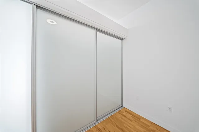 $4,900 | 346 Congress Street, Unit 609, Boston, MA 02210