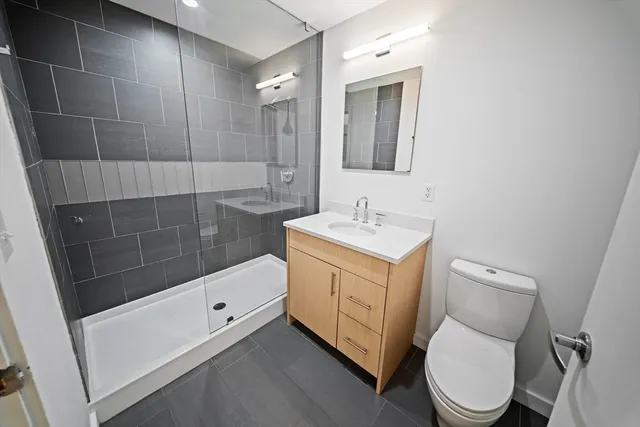 $4,900 | 346 Congress Street, Unit 609, Boston, MA 02210