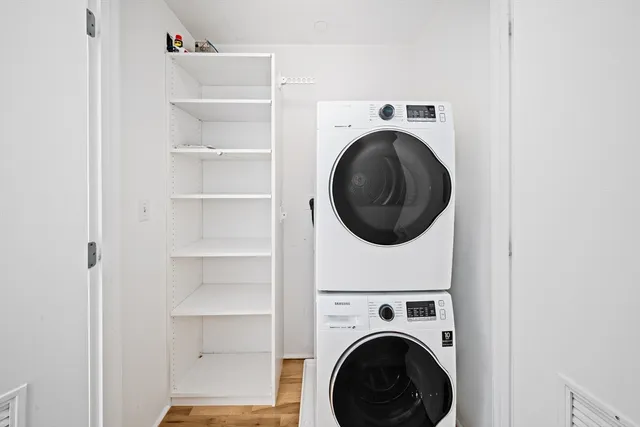 $4,900 | 346 Congress Street, Unit 609, Boston, MA 02210