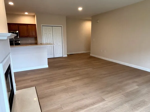 $189,900 | 3818 Thornhill Circle, Unit 3818, Champaign, IL 61822