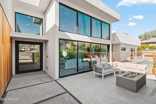 $4,000,000 | 5156 North 45th Place, Phoenix, AZ 85018