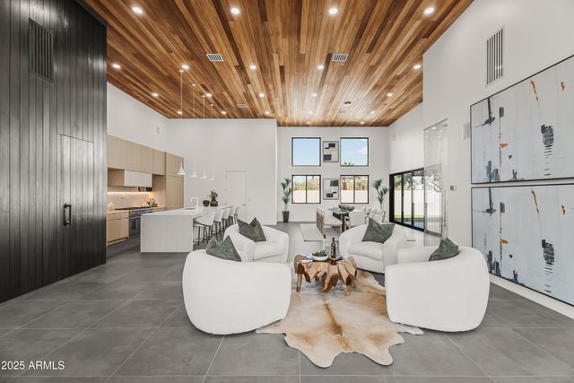 $4,000,000 | 5156 North 45th Place, Phoenix, AZ 85018