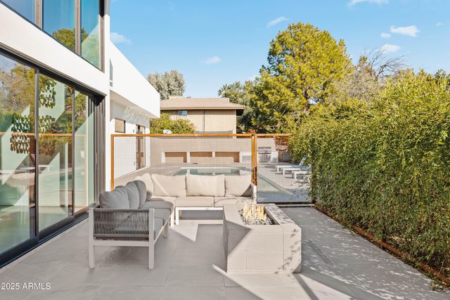 $4,000,000 | 5156 North 45th Place, Phoenix, AZ 85018