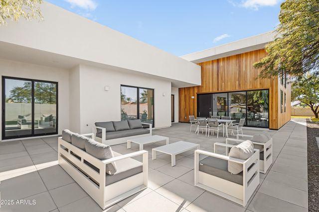 $4,000,000 | 5156 North 45th Place, Phoenix, AZ 85018