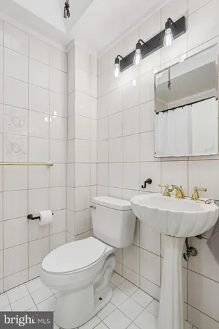 $455,000 | 8855 Winchester Avenue, Philadelphia, PA 19115