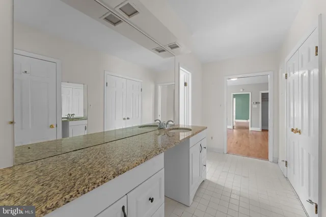 $4,895 | 901 Walker Road, Great Falls, VA 22066