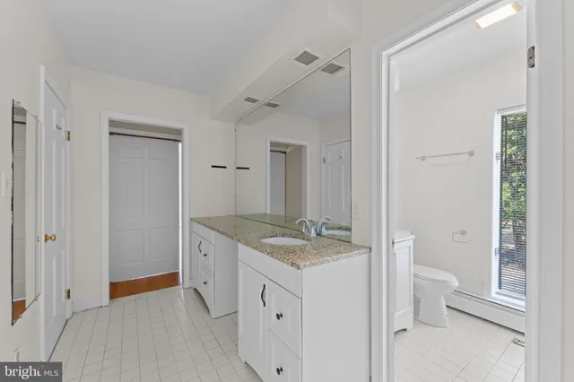 $4,895 | 901 Walker Road, Great Falls, VA 22066