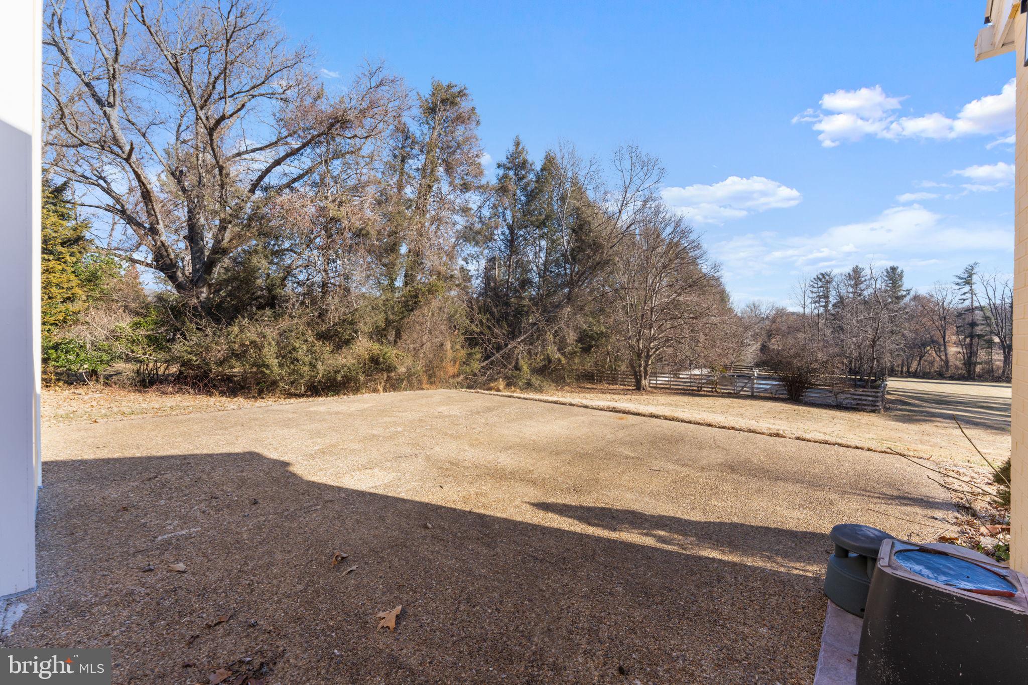 901 Walker Road Great Falls, VA 22066 - Photo 49 of 76