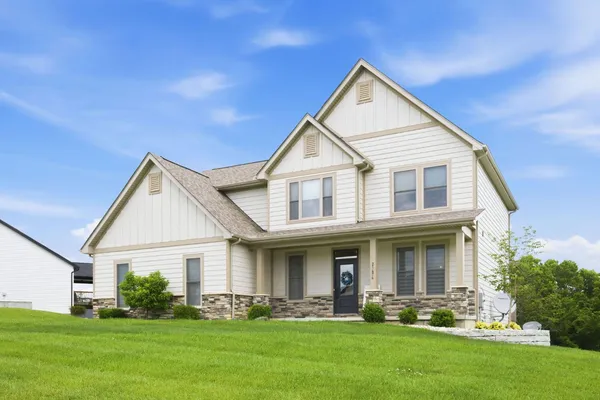 $625,000 | 21474 Abbys Drive, Lawrenceburg, IN 47025