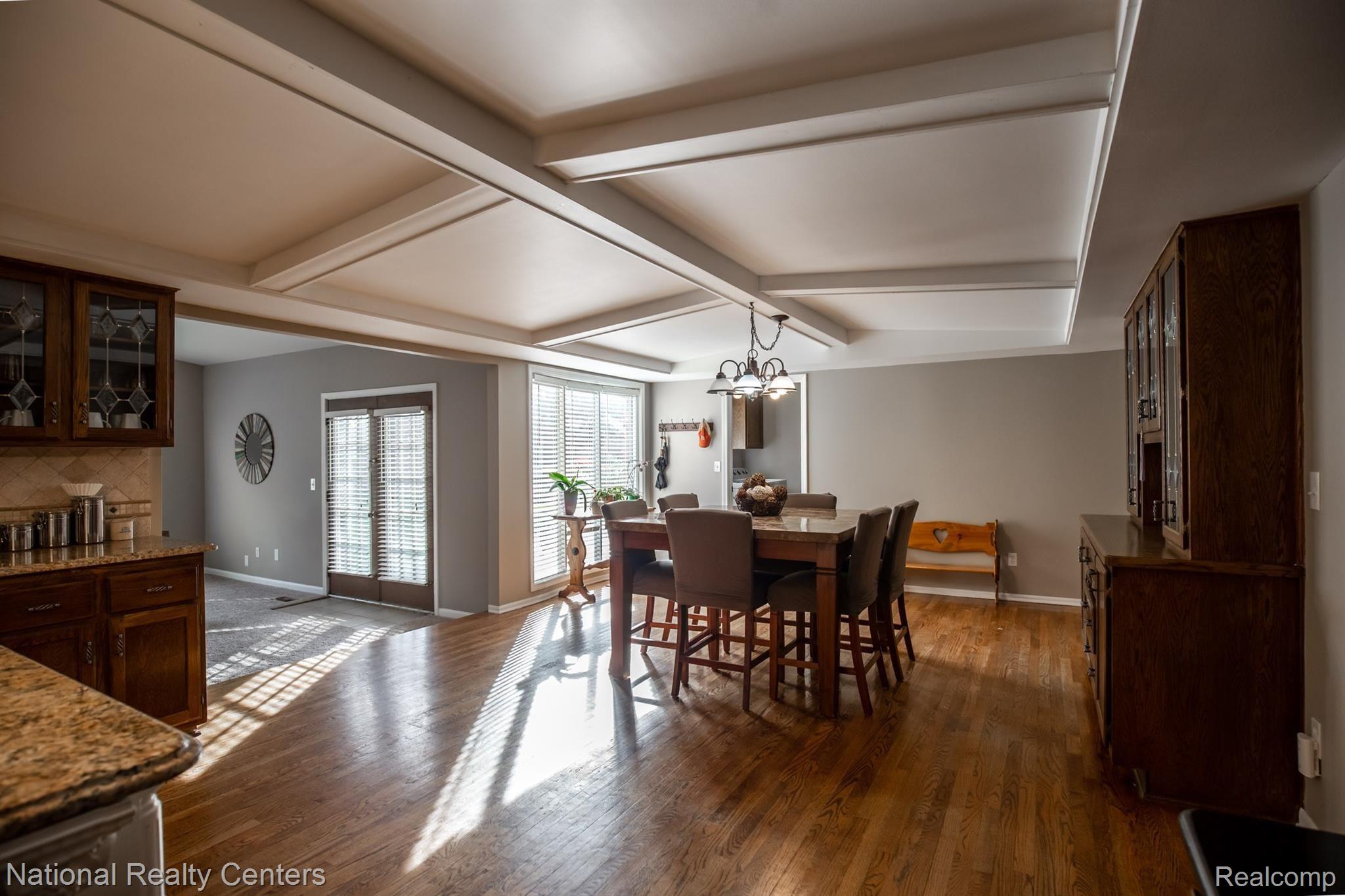 3035 Quail Ridge Circle Rochester, MI 48309 - Photo 15 of 54 Breakfast nook