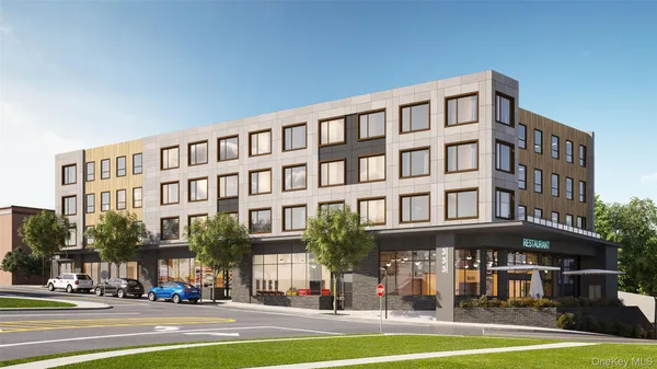 $4,150 | 333 Warner Avenue, Unit 206, Roslyn, NY 11576