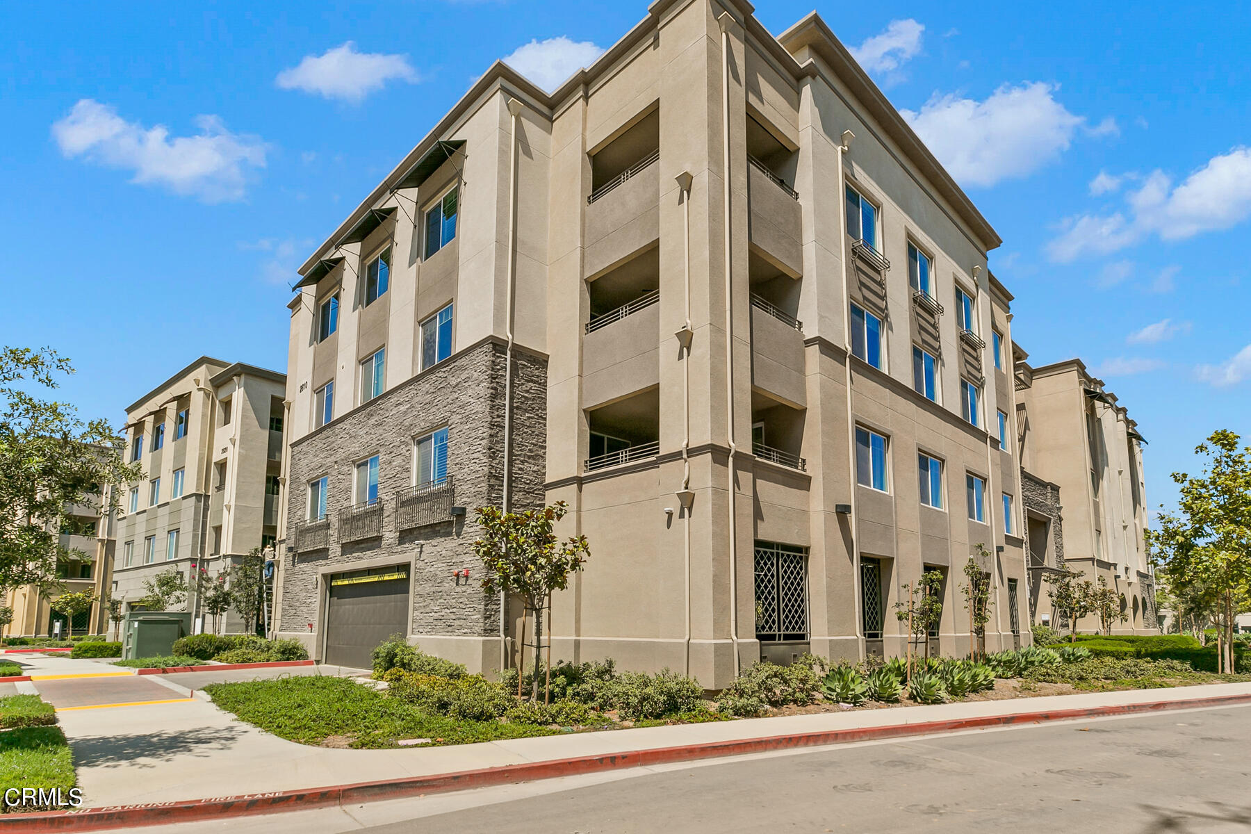 2810 Wagon Wheel Road, Unit 404 Oxnard, CA 93036 - Photo 1 of 40 2810 Wagon Wheel Road Unit 404 EXTERIOR