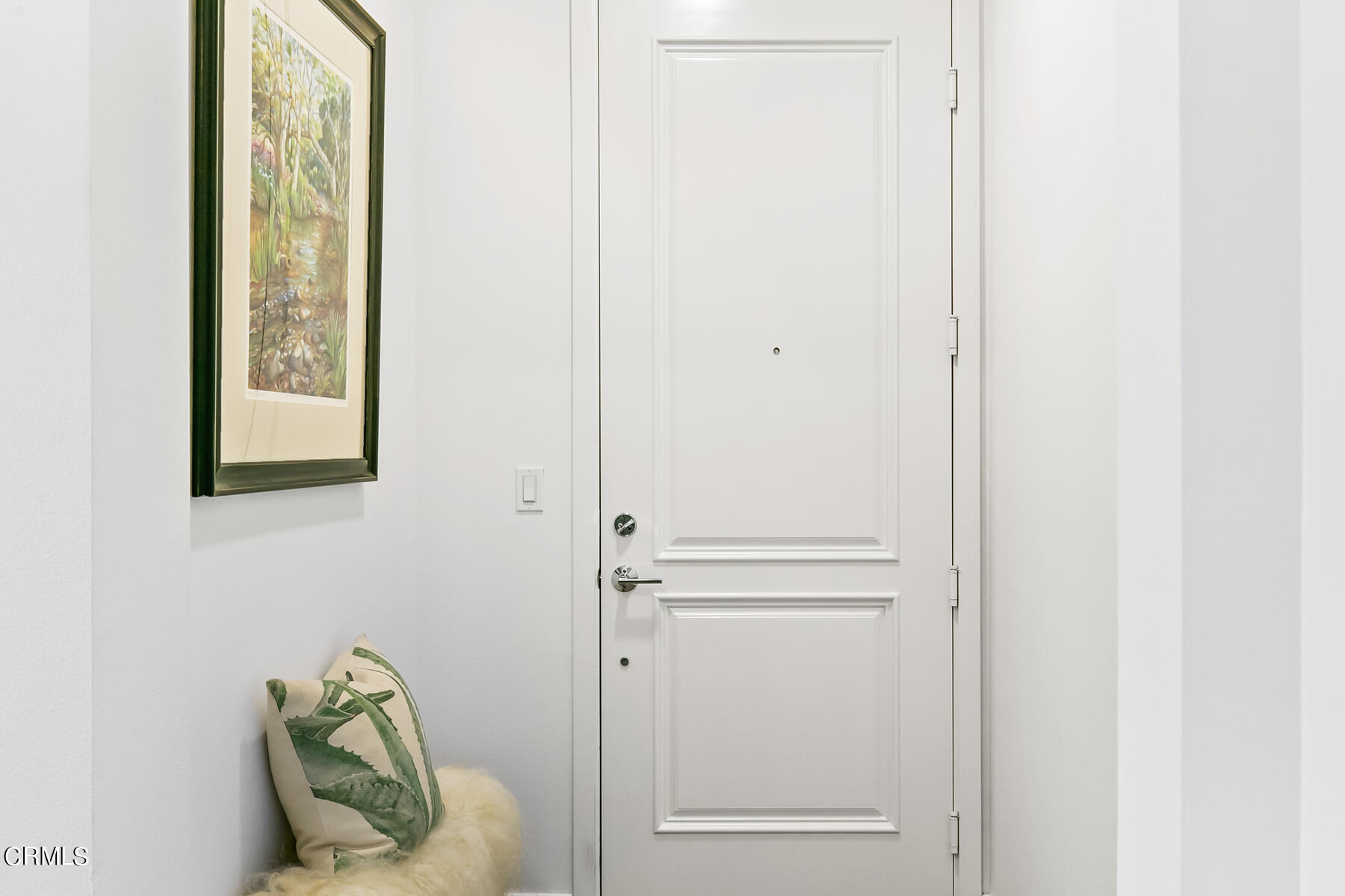 2810 Wagon Wheel Road, Unit 404 Oxnard, CA 93036 - Photo 20 of 40 Entry Area/ Hall