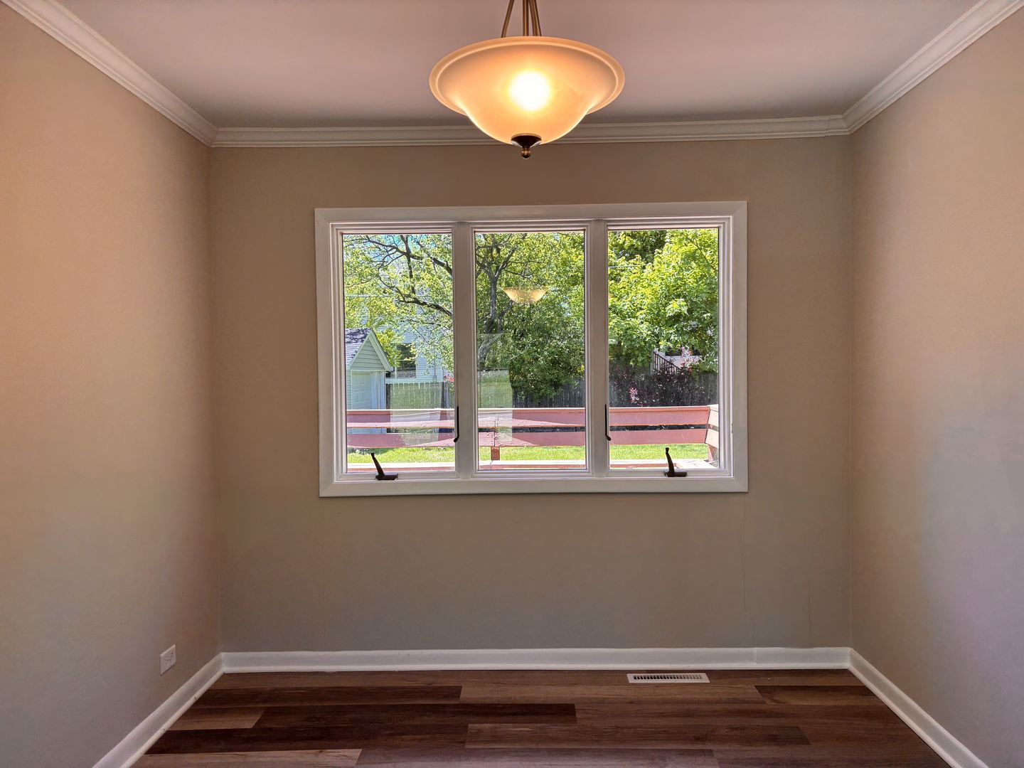1030 Chestnut Street Deerfield, IL 60015 - Photo 8 of 33