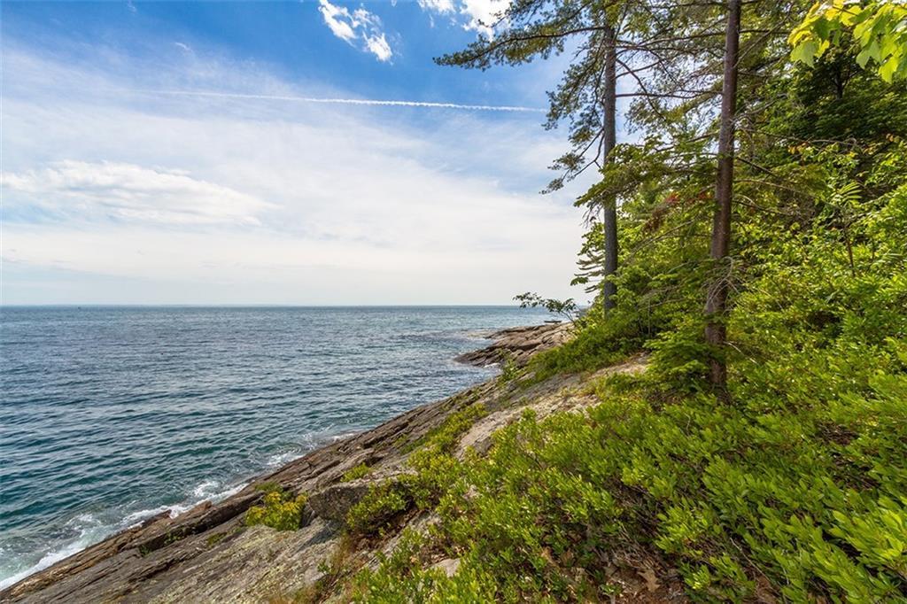 70 Roxmont Road Rockport, ME 04856 - Photo 12 of 26 Photo