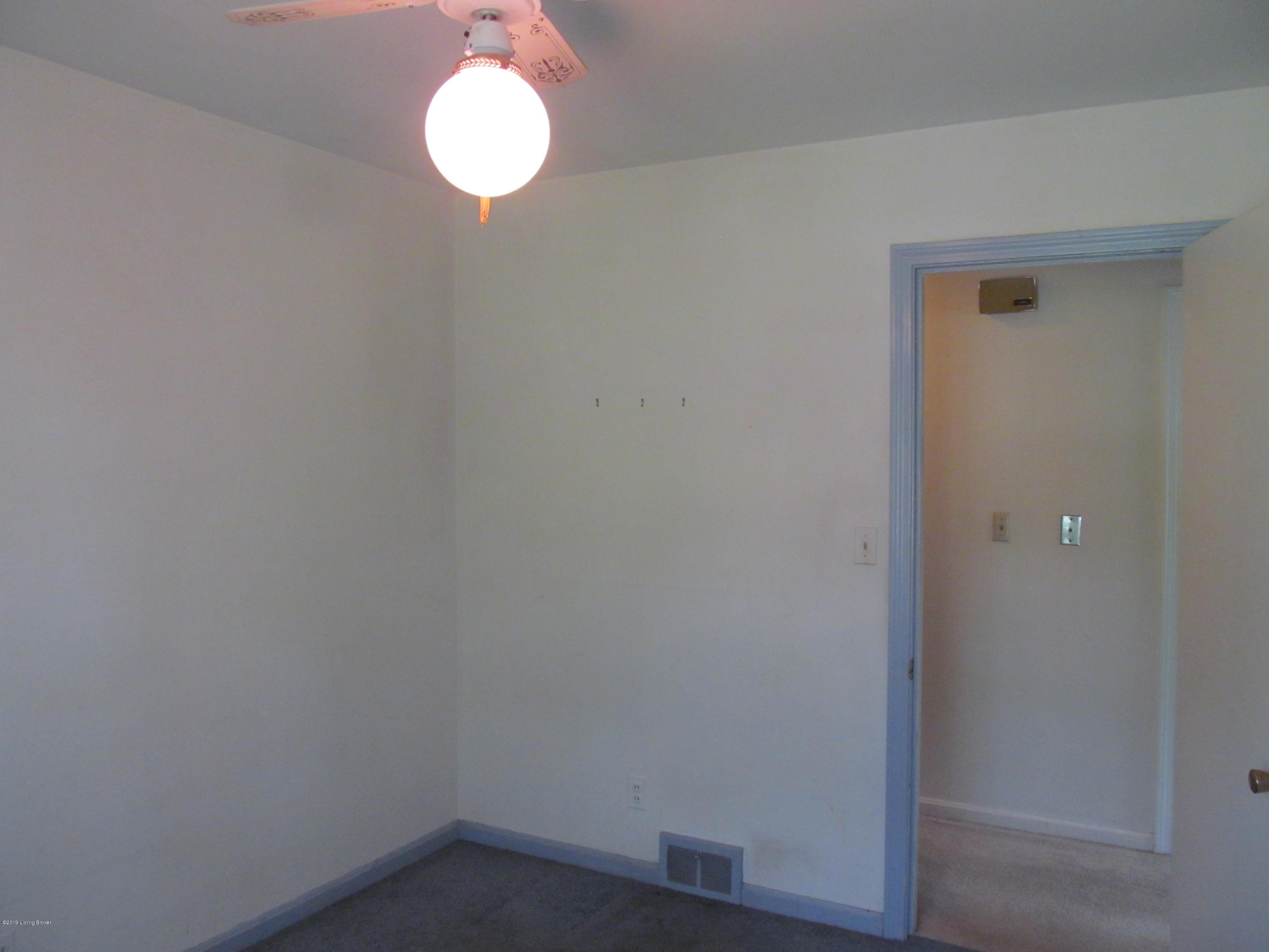 7815 Crown Top Road Louisville, KY 40241 - Photo 30 of 35 IMG_1111
