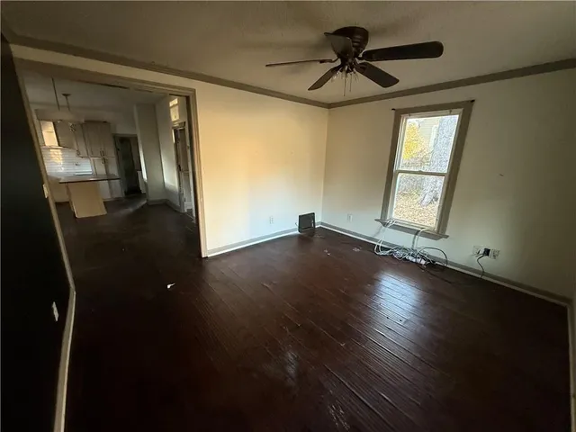 $109,900 | 2405 Stewart Avenue, Kansas City, KS 66104