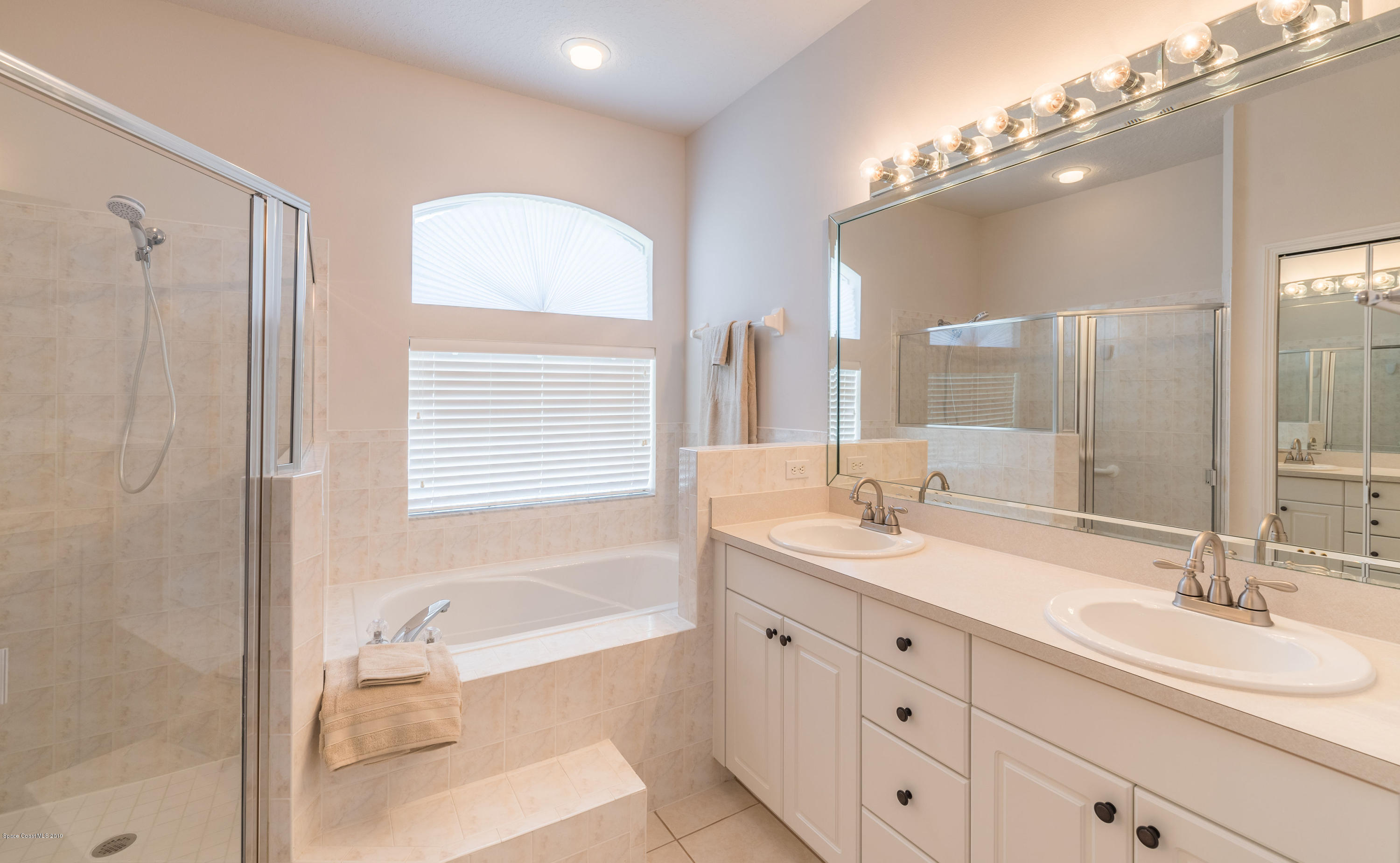 429 Renaissance Avenue Melbourne, FL 32940 - Photo 14 of 25 429RenaissanceAvenue-141-HDR
