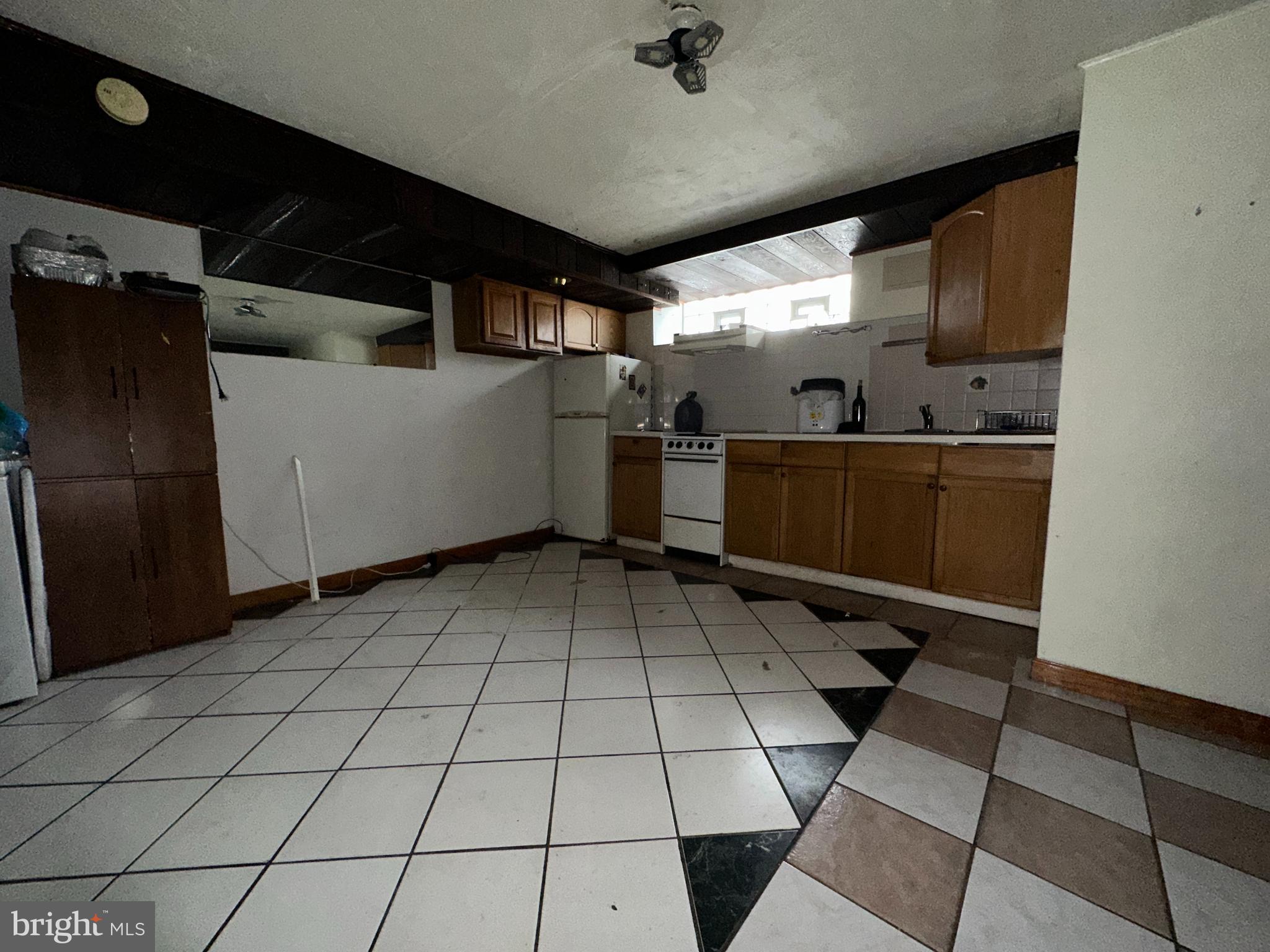 1623 Middleton Street Philadelphia, PA 19138 - Photo 19 of 26 Finished basement