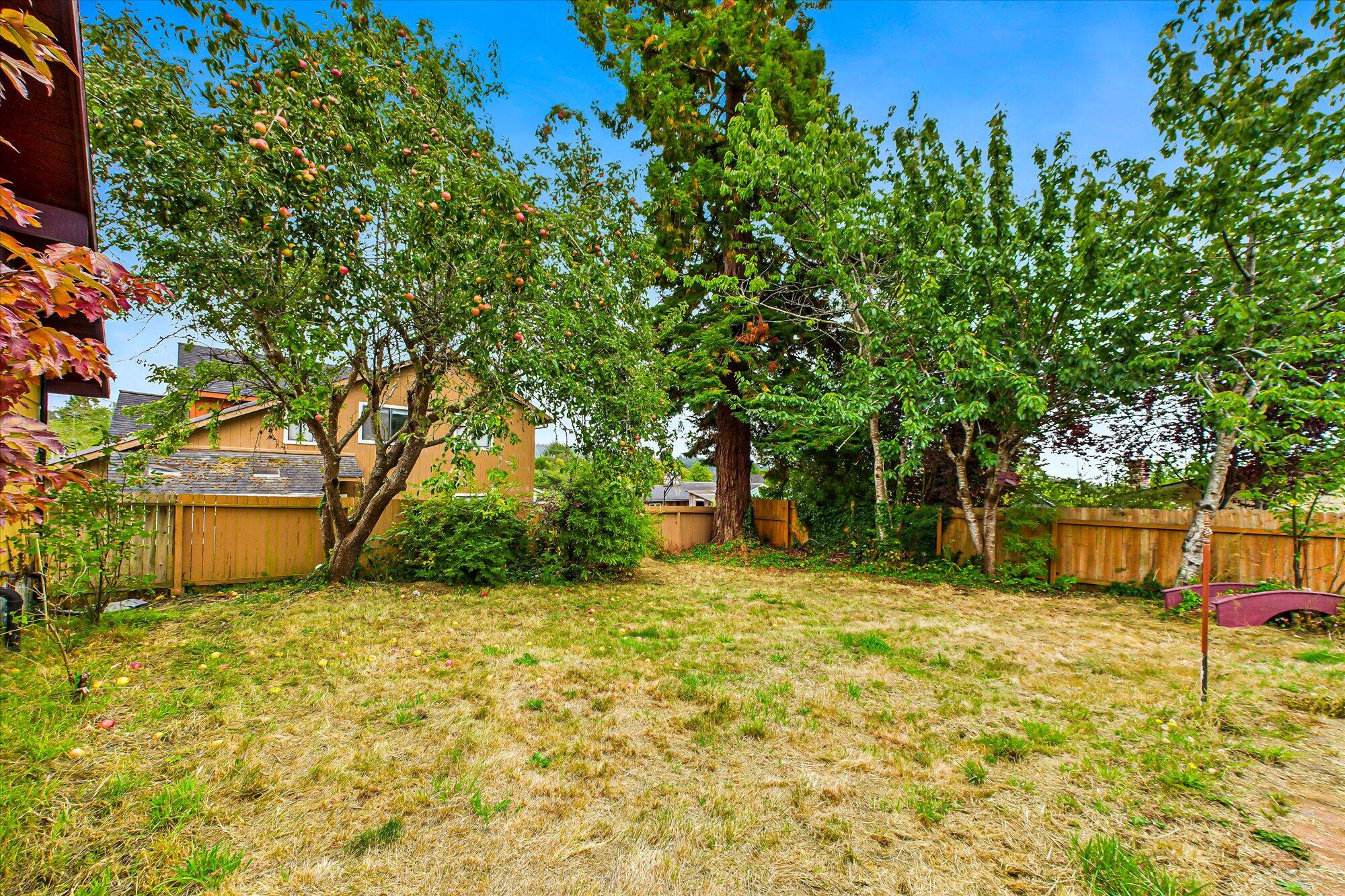 1776 Golf Course Road Bayside, CA 95524 - Photo 36 of 50