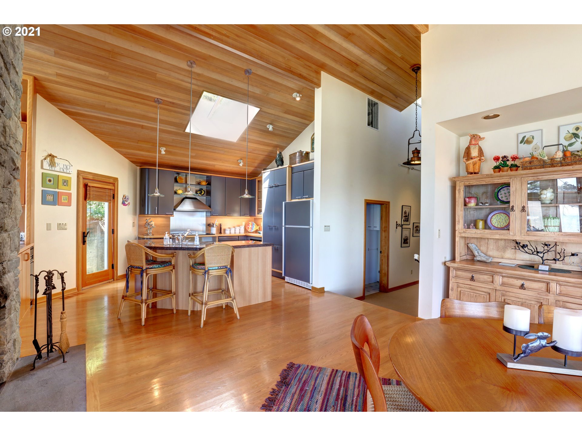 38490 James Road Nehalem, OR 97131 - Photo 16 of 31