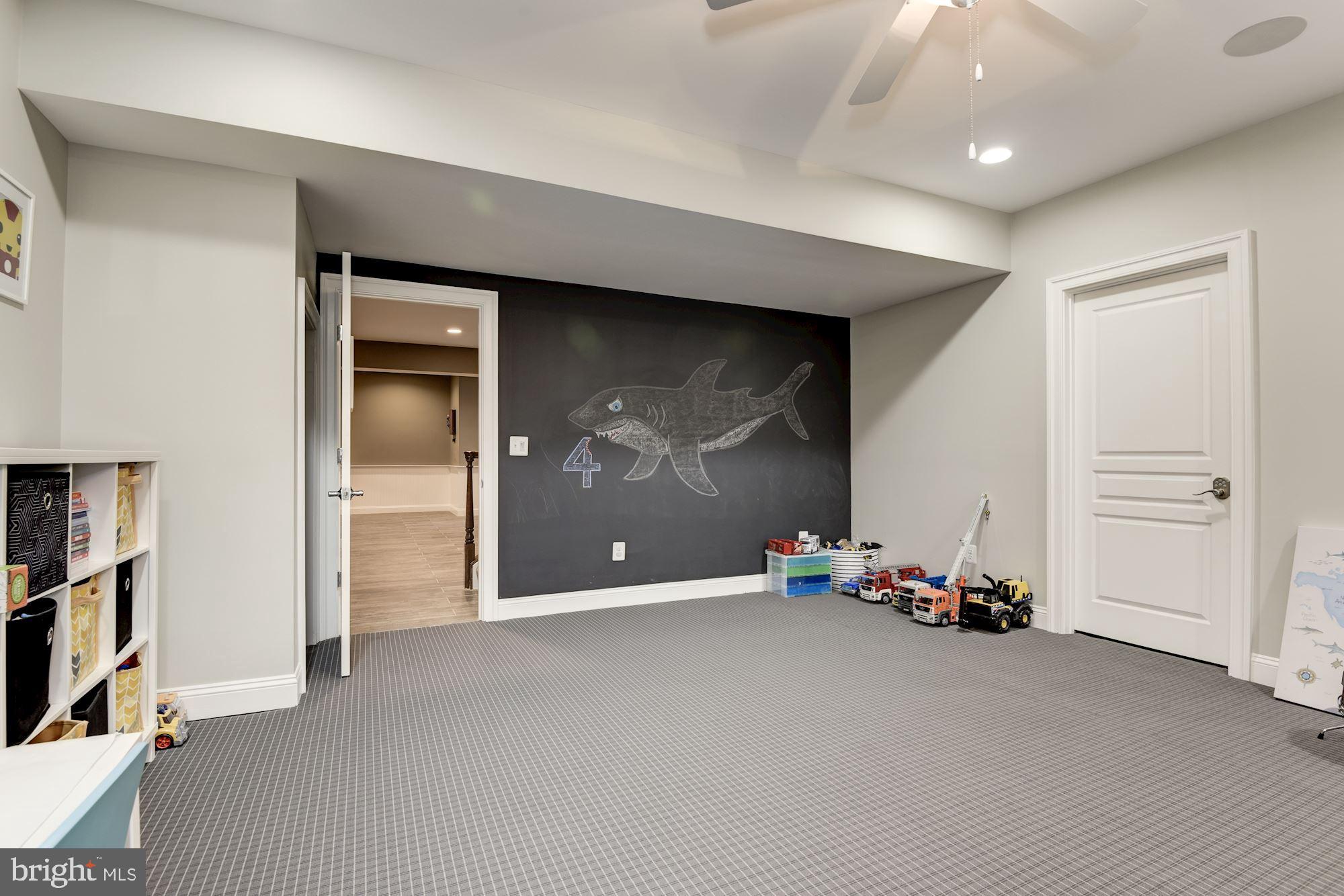 11645 Pine Tree Drive Fairfax, VA 22033 - Photo 36 of 48 an empty room with shelves