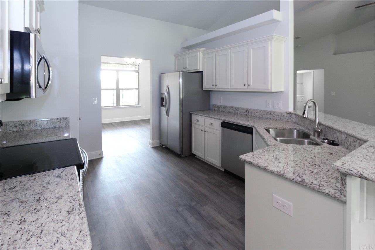 4473 Fort Sumter Road Milton, FL 32583 - Photo 12 of 24