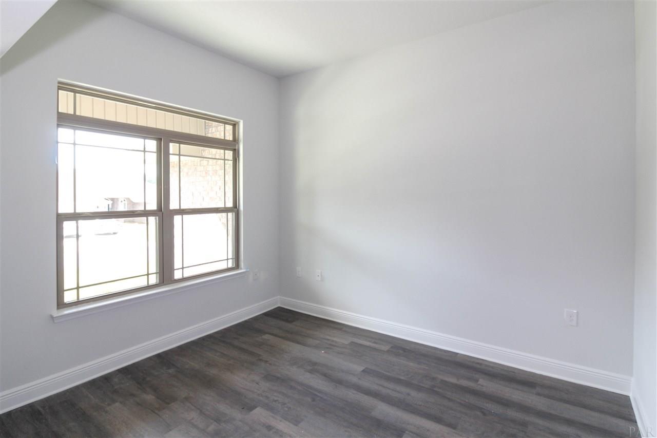 4473 Fort Sumter Road Milton, FL 32583 - Photo 6 of 24