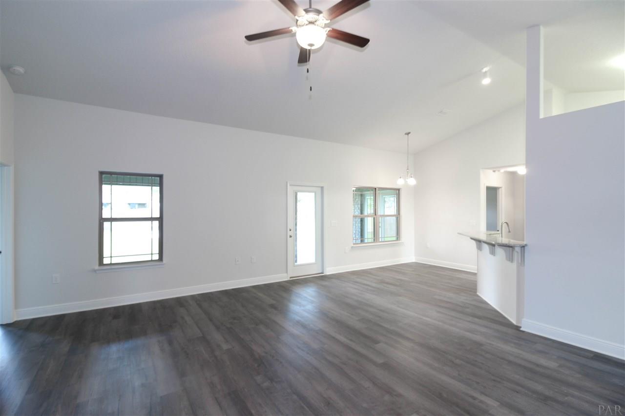 4473 Fort Sumter Road Milton, FL 32583 - Photo 9 of 24