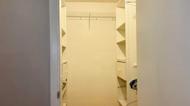 $2,550 | 9521 Boca Cove Circle, Unit 505, Boca Raton, FL 33428