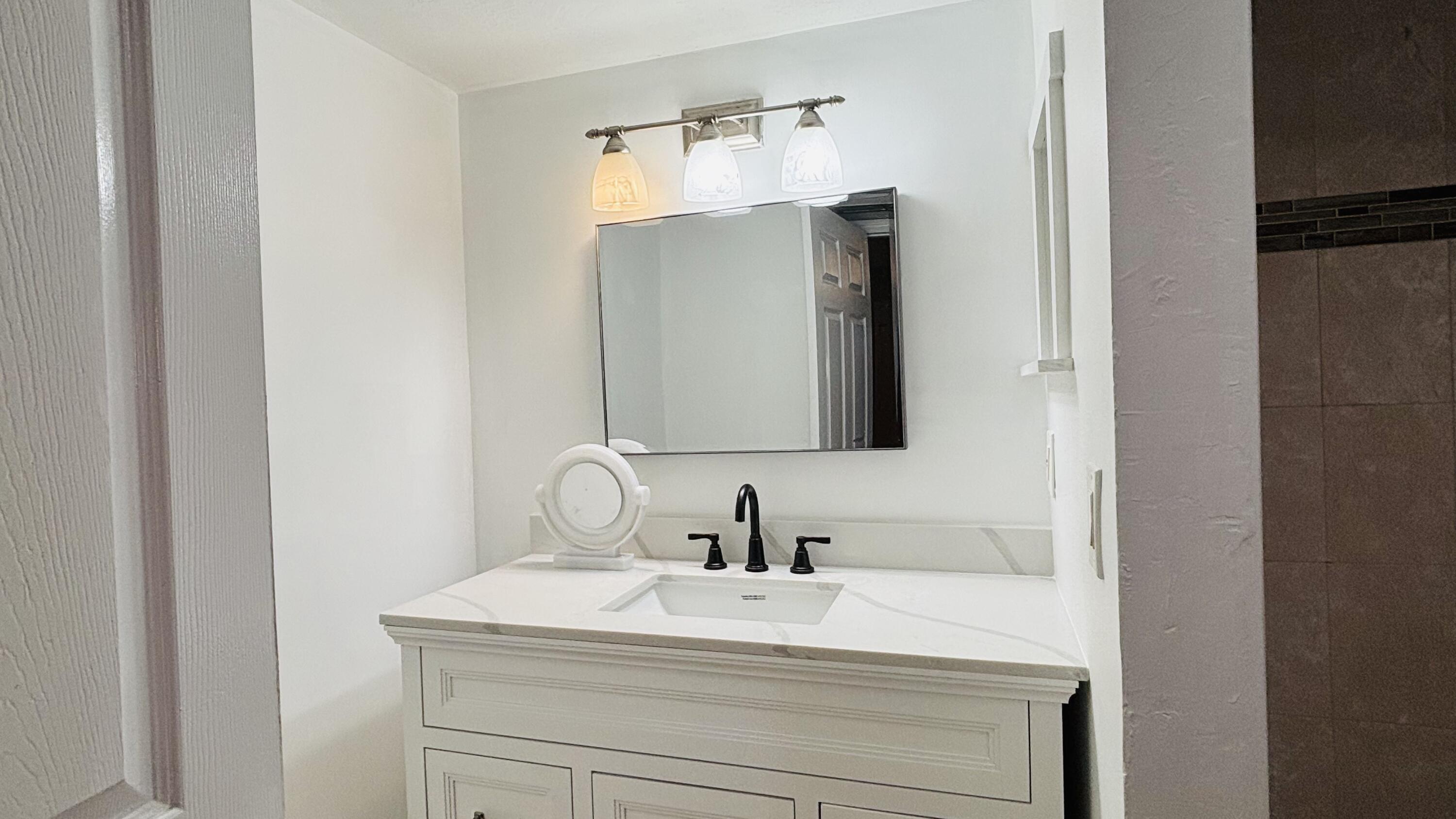 9521 Boca Cove Circle, Unit 505 Boca Raton, FL 33428 - Photo 12 of 28 IMG_0505