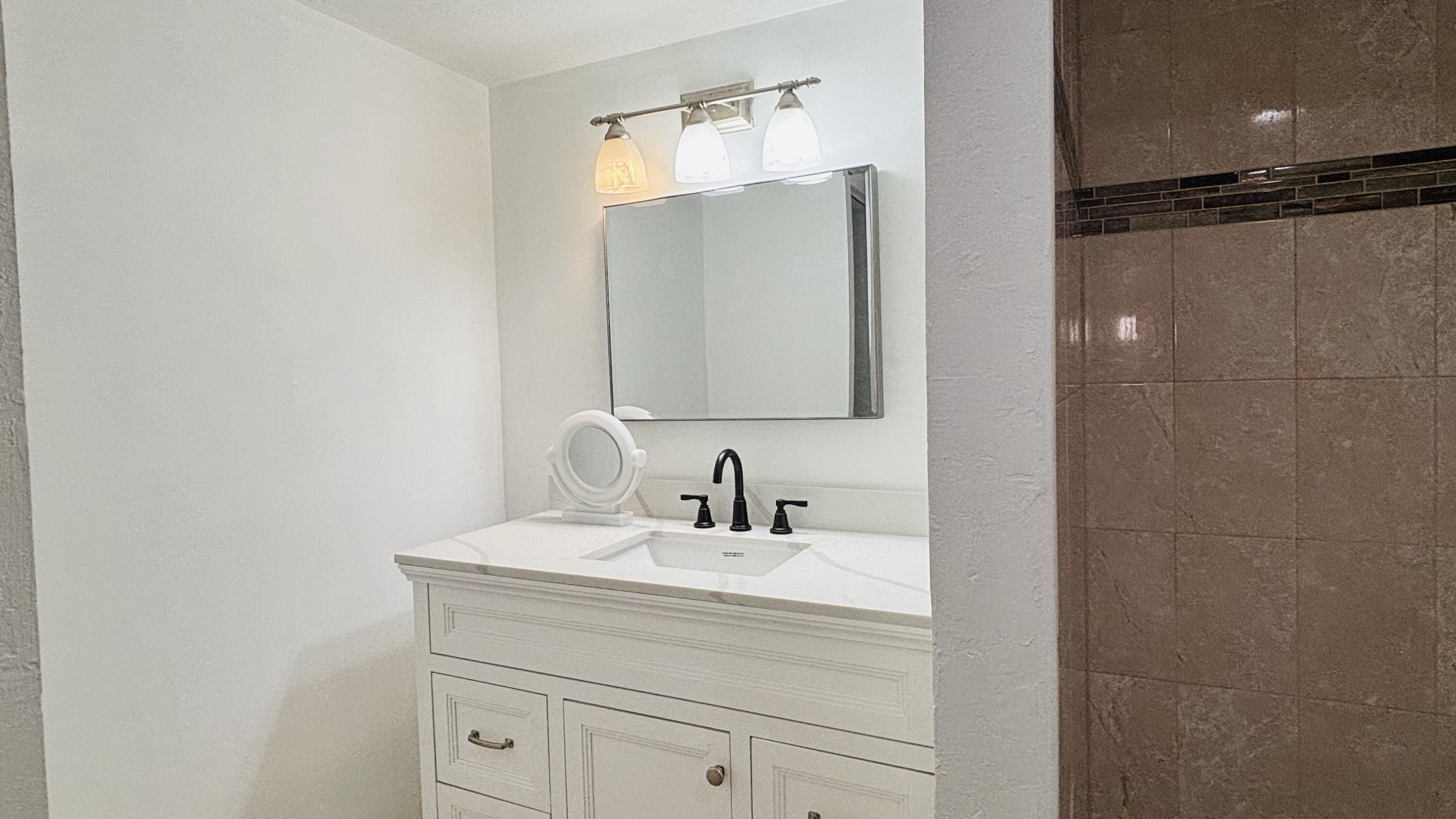 9521 Boca Cove Circle, Unit 505 Boca Raton, FL 33428 - Photo 13 of 28 IMG_0504