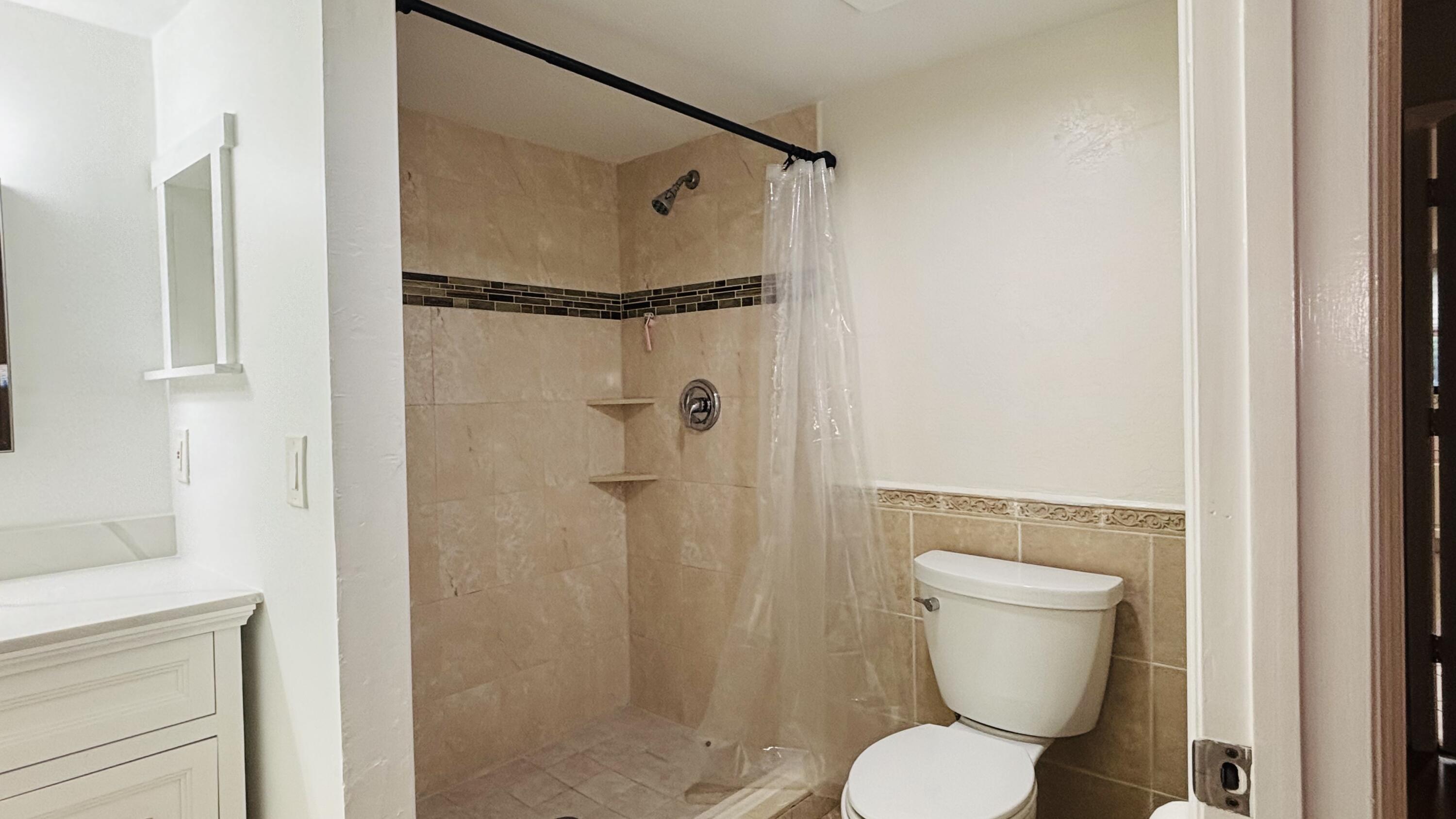 9521 Boca Cove Circle, Unit 505 Boca Raton, FL 33428 - Photo 14 of 28 IMG_0503