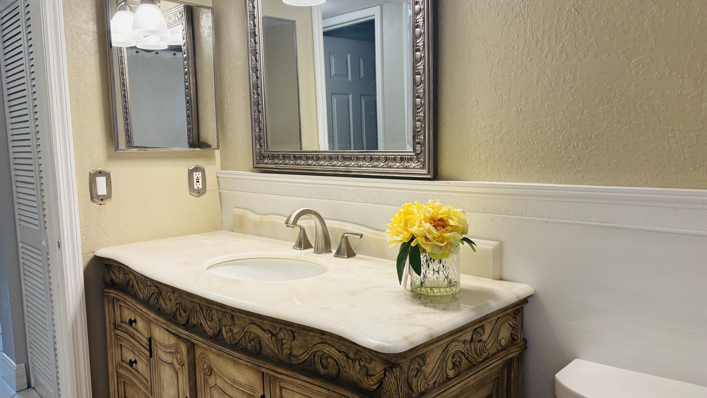 9521 Boca Cove Circle, Unit 505 Boca Raton, FL 33428 - Photo 22 of 28 IMG_0488