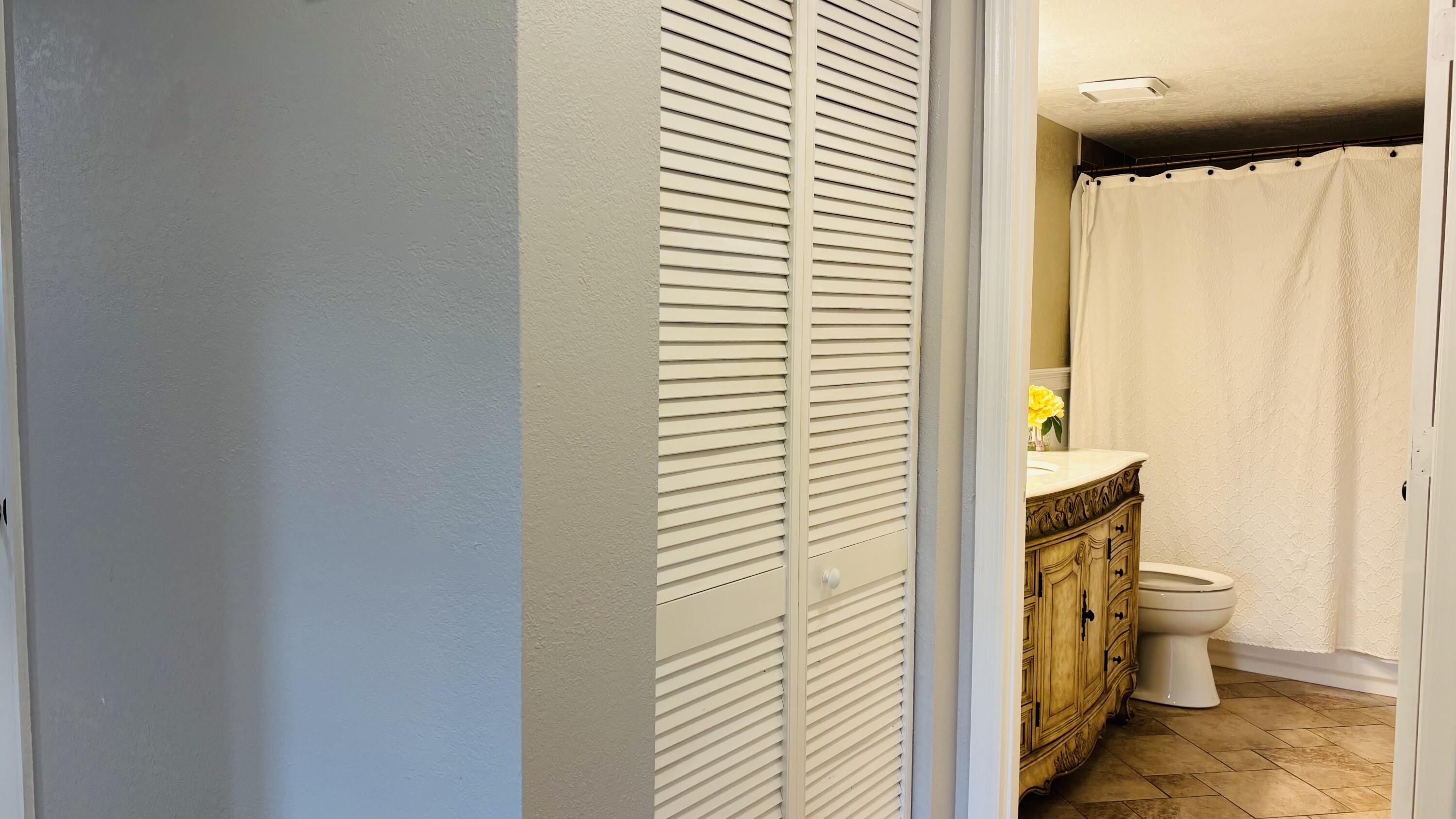 9521 Boca Cove Circle, Unit 505 Boca Raton, FL 33428 - Photo 24 of 28 IMG_0486